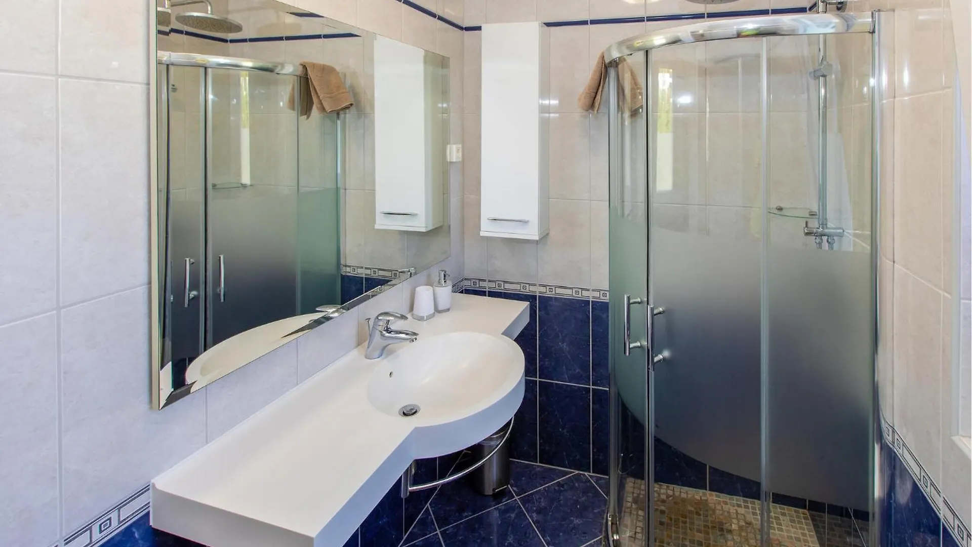 Stunning Home In Crikvenica With Wifi