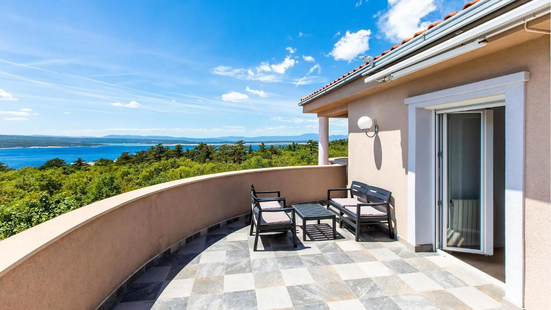 Semesterbostad Stunning Home In Crikvenica With Wifi Kroatien