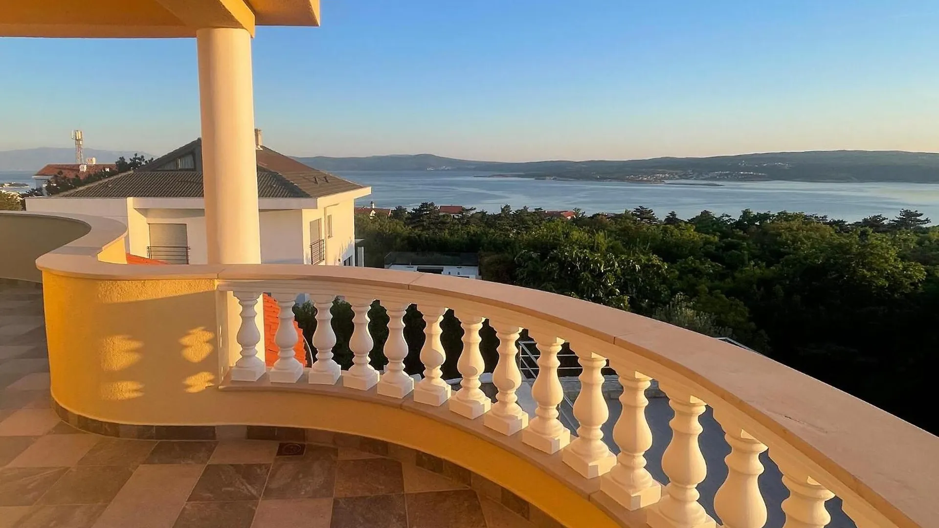 Stunning Home In Crikvenica With Wifi