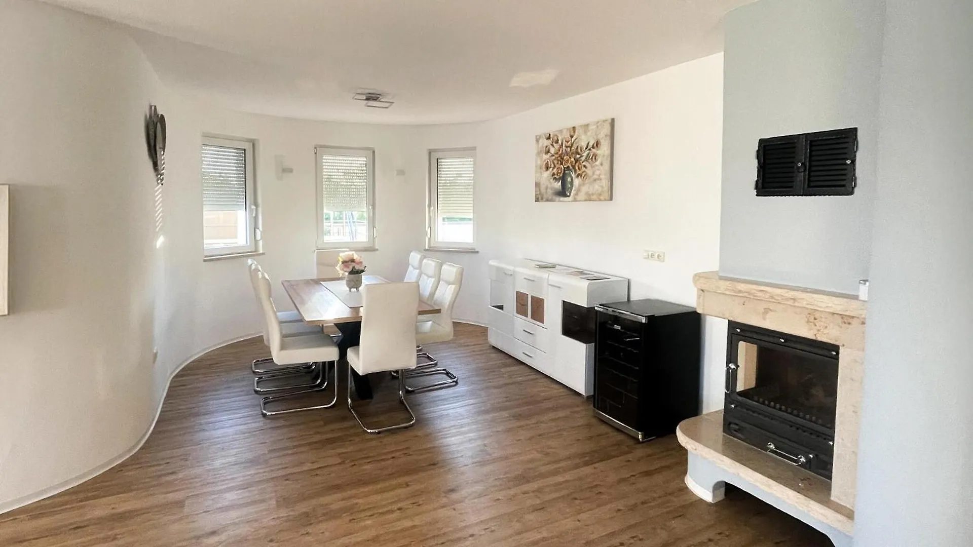 Stunning Home In Crikvenica With Wifi 0*,